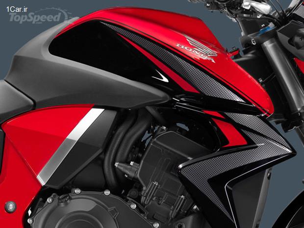 بررسی موتورسیکلت هوندا CB1000R مدل 2015